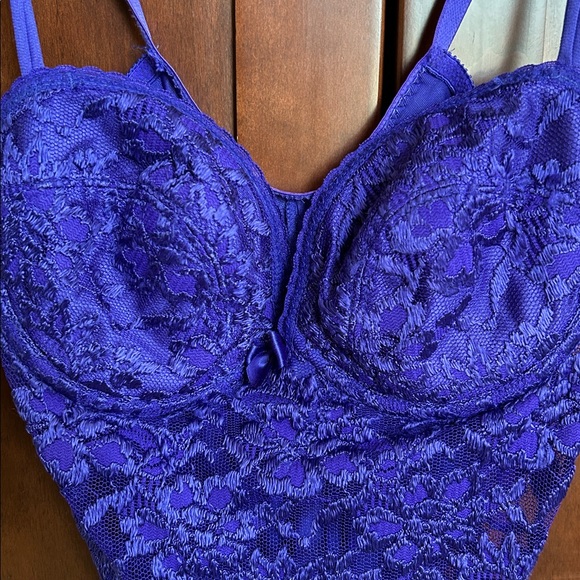 Vintage Victoria’s Secret Gold Tag Purple Lace Bodysuit - 36B - Picture 8 of 12